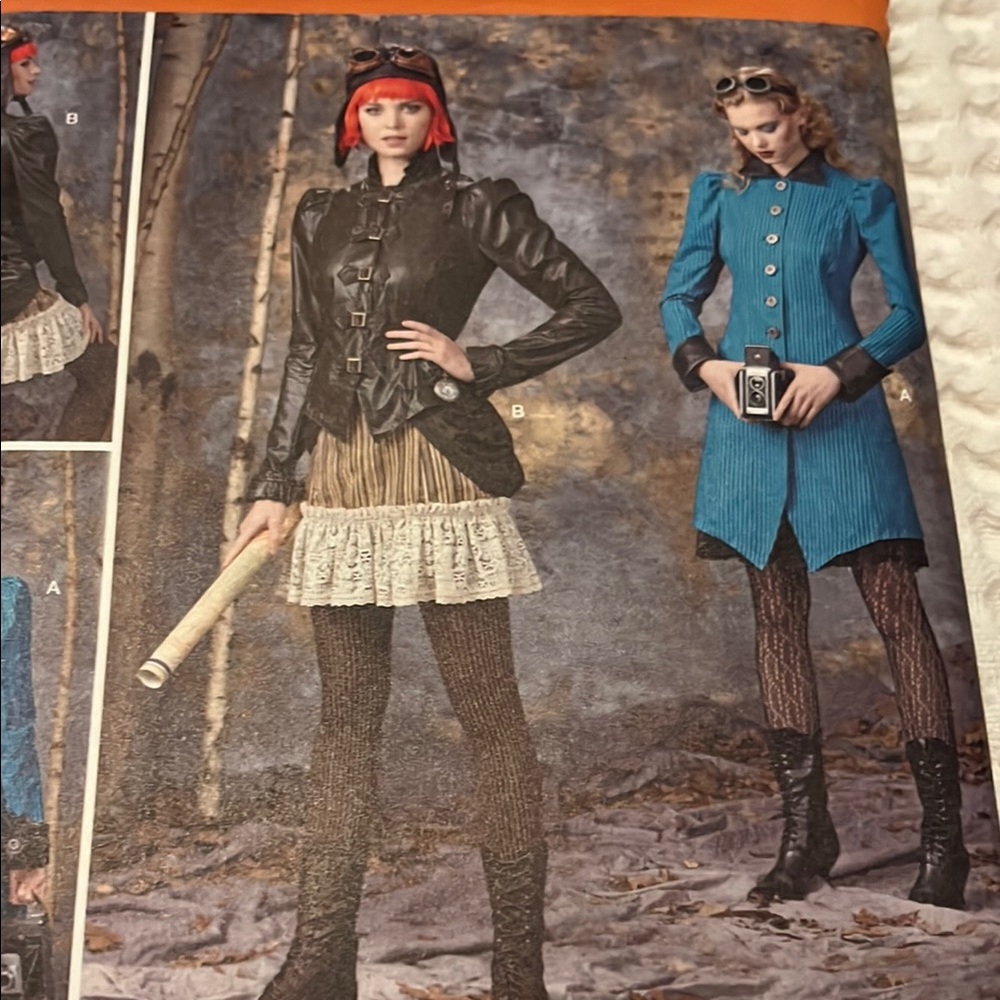 Simplicity Steampunk Pattern - Picture 3 of 8